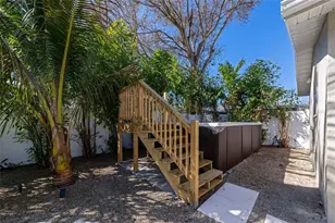 316 27th St W, Bradenton, FL 34205 - Photo 51