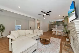 316 27th St W, Bradenton, FL 34205 - Photo 13