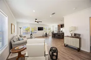 2 S Botany Bay Cir, Englewood, FL 34223 - Photo 15