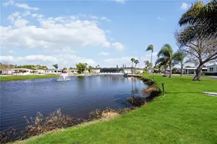 2 S Botany Bay Cir, Englewood, FL 34223 - Photo 29
