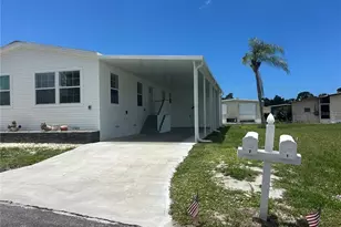 2 S Botany Bay Cir, Englewood, FL 34223 - Photo 3