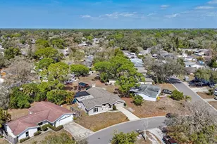 3010 Golden Rain Dr, Sarasota, FL 34232 - Photo 5