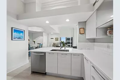 205 Golden Gate Point #401, Sarasota, FL 34236 - Photo 11