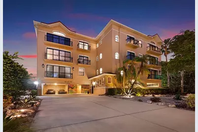 205 Golden Gate Point #401, Sarasota, FL 34236 - Photo 15