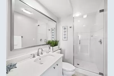 205 Golden Gate Point #401, Sarasota, FL 34236 - Photo 27
