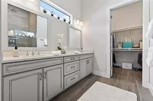 8122 Redonda Loop, Lakewood Ranch, FL 34202 - Photo 35
