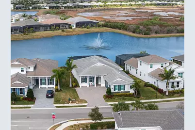 8122 Redonda Loop, Lakewood Ranch, FL 34202 - Photo 7