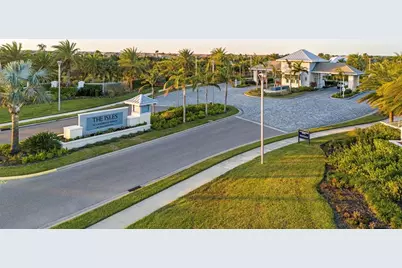 8122 Redonda Loop, Lakewood Ranch, FL 34202 - Photo 85