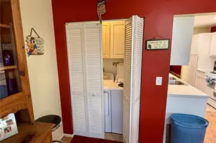 6070 80th St N, Saint Petersburg, FL 33709 - Photo 19