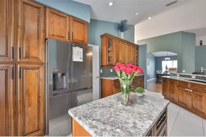 8130 Alamosa Wood Avenue, Ruskin, FL 33573 - Photo 17