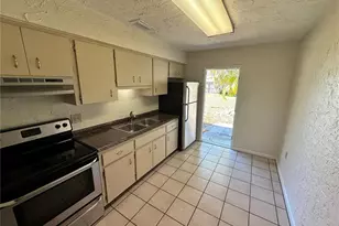 1408 27th St W, Bradenton, FL 34205 - Photo 5
