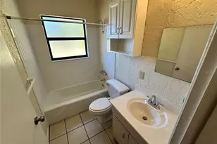 1408 27th St W, Bradenton, FL 34205 - Photo 9