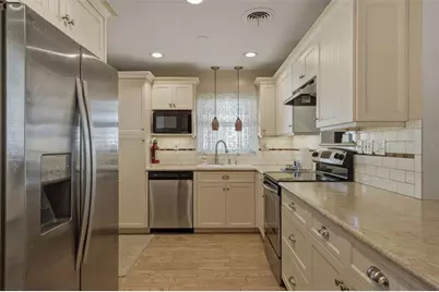 1904 31st Street W, Bradenton, FL 34205 - Photo 13