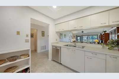 3106 Windrush Bourne #2, Sarasota, FL 34235 - Photo 25