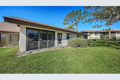 3106 Windrush Bourne #2, Sarasota, FL 34235 - Photo 39