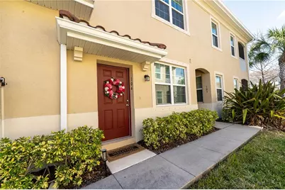 3207 Oriole Drive #104, Sarasota, FL 34243 - Photo 3