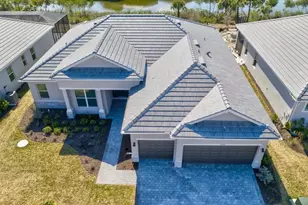 7796 Lakes Edge Ln, Port Charlotte, FL 33981 - Photo 31