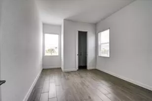 7796 Lakes Edge Ln, Port Charlotte, FL 33981 - Photo 13