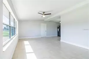 3285 Port Charlotte Blvd, Port Charlotte, FL 33952 - Photo 9