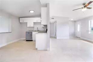 3285 Port Charlotte Blvd, Port Charlotte, FL 33952 - Photo 5