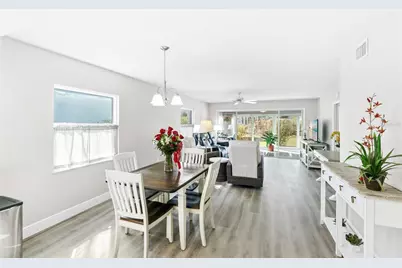 600 Manatee Avenue #116, Holmes Beach, FL 34217 - Photo 5