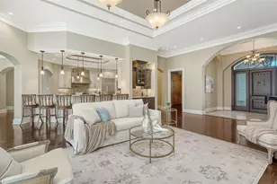 230 Osprey Point Dr, Osprey, FL 34229 - Photo 11