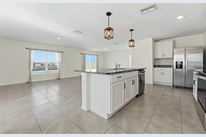 10215 Charlotte Drive, Parrish, FL 34219 - Photo 5