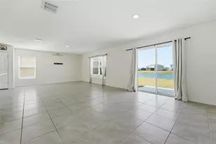 10215 Charlotte Dr., Parrish, FL 34219 - Photo 15