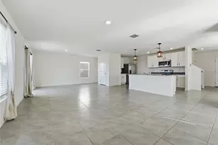 10215 Charlotte Dr., Parrish, FL 34219 - Photo 13