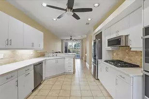 380 Gulf Of Mexico Dr, Longboat Key, FL 34228 - Photo 17