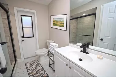 5667 Creekwood Drive, Sarasota, FL 34233 - Photo 5