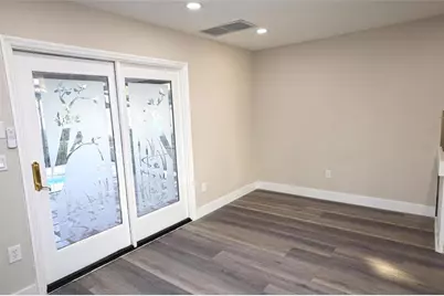 5667 Creekwood Drive, Sarasota, FL 34233 - Photo 23