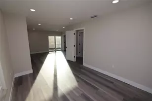 5667 Creekwood Dr, Sarasota, FL 34233 - Photo 41