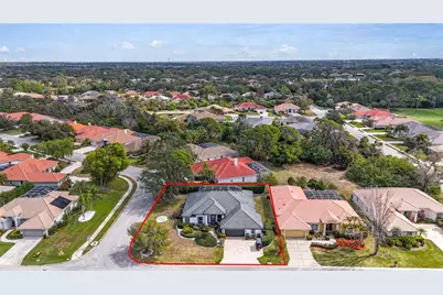 7215 Coachlight Street, Sarasota, FL 34243 - Photo 59