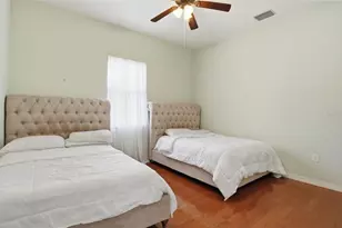 7215 Coachlight St, Sarasota, FL 34243 - Photo 25