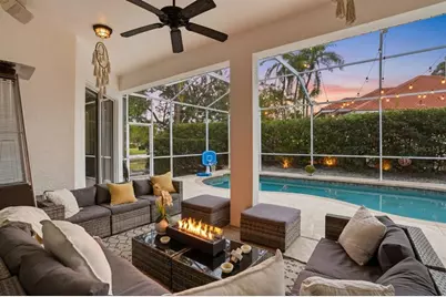 7215 Coachlight Street, Sarasota, FL 34243 - Photo 33