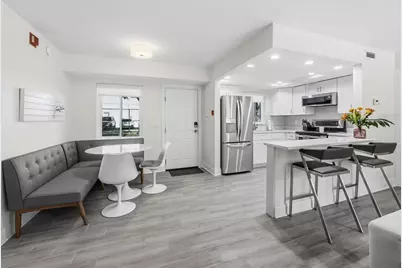 3751 S School Avenue #11, Sarasota, FL 34239 - Photo 9