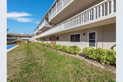 3751 S School Avenue #11, Sarasota, FL 34239 - Photo 19