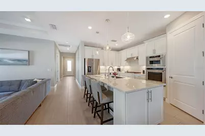 7675 Summerland Cove, Bradenton, FL 34202 - Photo 9