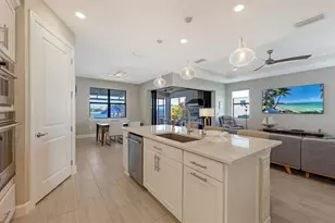 7675 Summerland Cove, Bradenton, FL 34202 - Photo 13