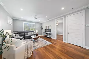 2207 Wisteria St, Sarasota, FL 34239 - Photo 39