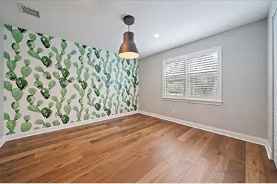 2207 Wisteria Street, Sarasota, FL 34239 - Photo 17