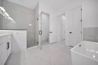 659 Maldives Trail, Sarasota, FL 34234 - Photo 21