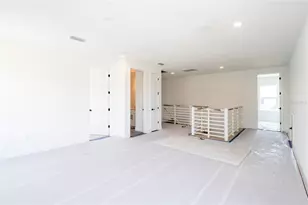 659 Maldives Trl, Sarasota, FL 34234 - Photo 17