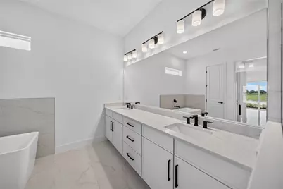 659 Maldives Trail, Sarasota, FL 34234 - Photo 23