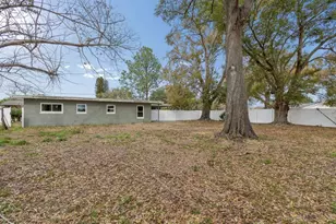 1645 Ave C NE, Winter Haven, FL 33881 - Photo 5