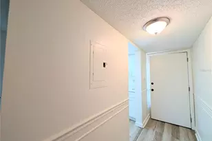 3628 Lake Bayshore Dr, Bradenton, FL 34205 - Photo 15