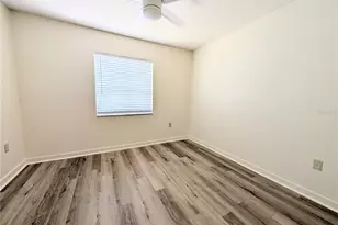 3628 Lake Bayshore Dr, Bradenton, FL 34205 - Photo 7