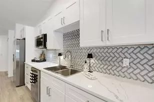 606 Marcus St, Venice, FL 34285 - Photo 11