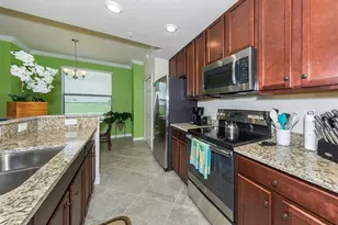 5548 Palmer Cir, Bradenton, FL 34211 - Photo 9